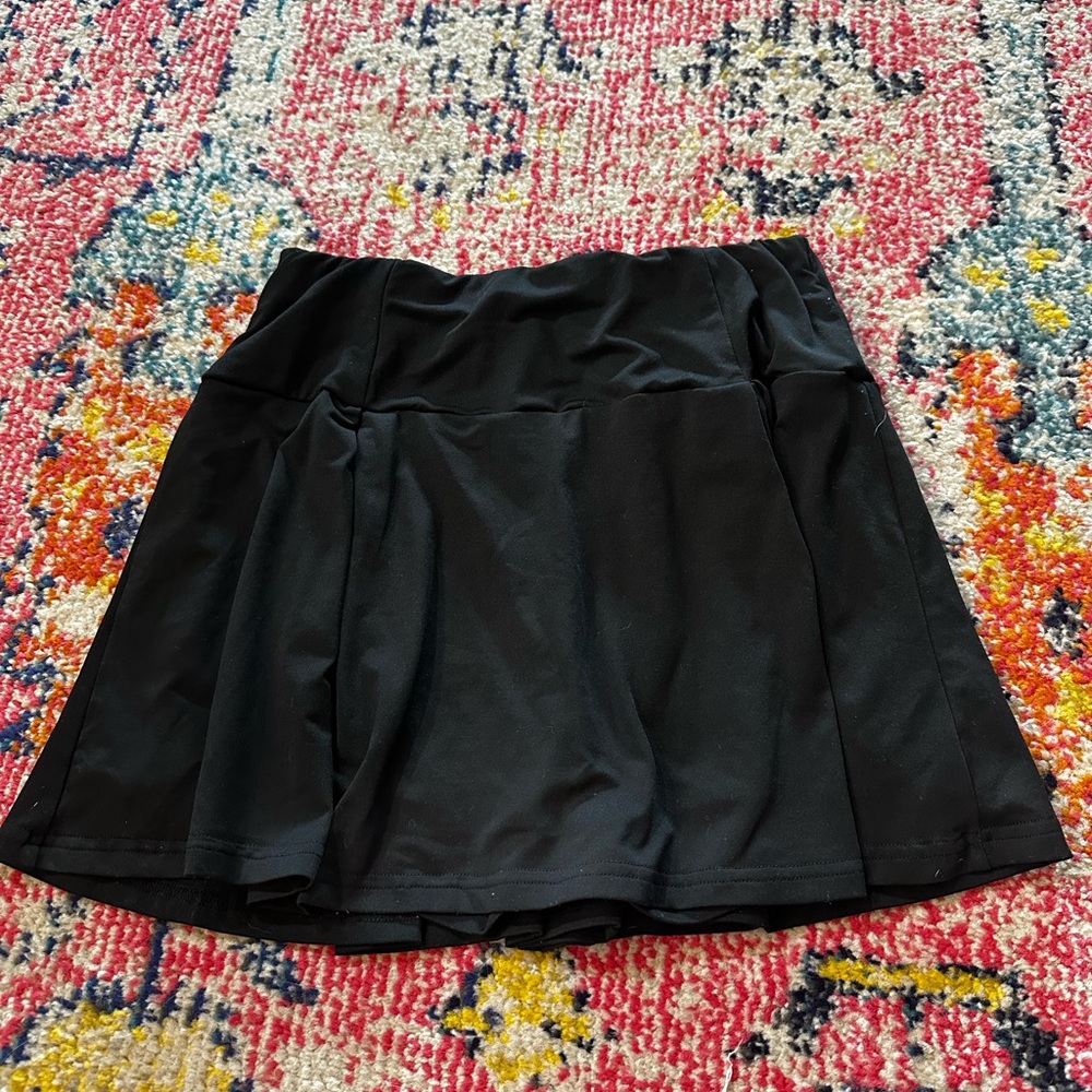 Amazon Elegant Black Women's Tennis Skirt Size M